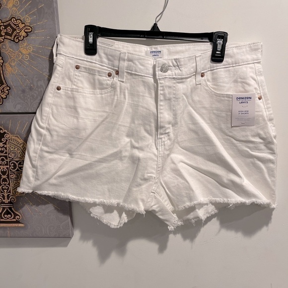 Women Short Denim Denizen Levi’s Size 2/26W and  18/W34 - Picture 3 of 16